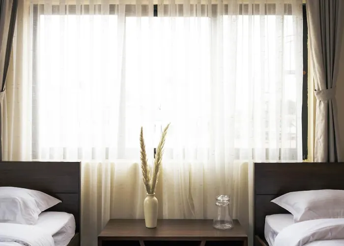 Sunny Rooftop 3 Bedroom Appartement Kathmandu