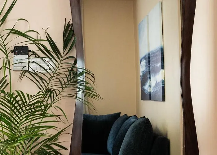 Sunny Rooftop 3 Bedroom Appartement Kathmandu